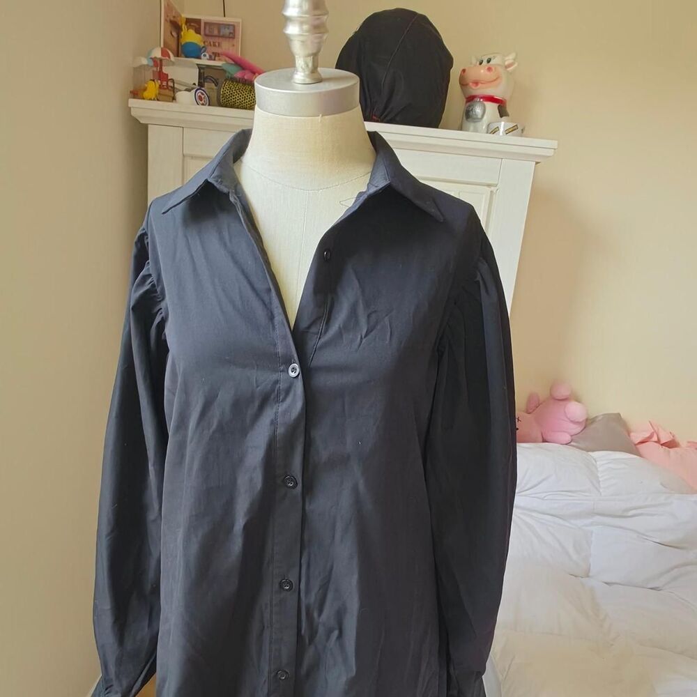 Prettylittlething Women's Black Shirt